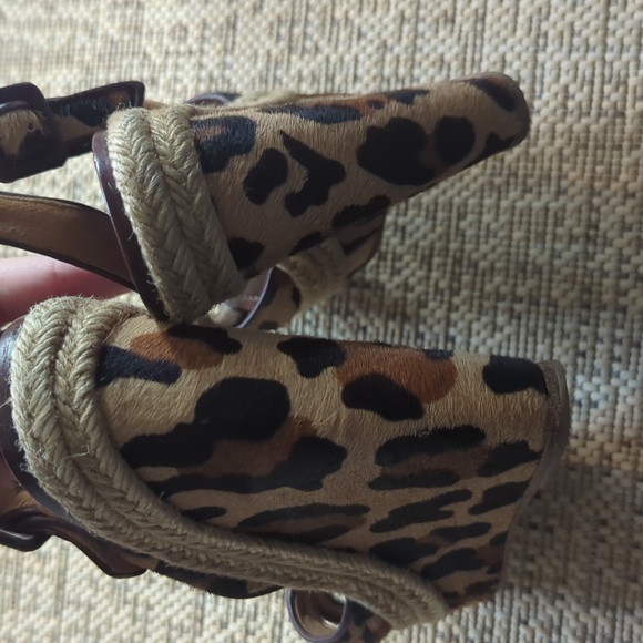 Christian Louboutin Wedge Sandals Pony Hair Leopard - Picture 8 of 8